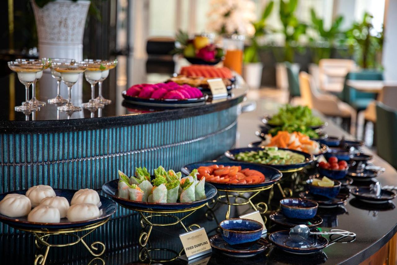 Angel Hotels Beach Danang Экстерьер фото
