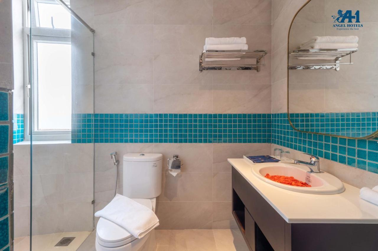 Angel Hotels Beach Danang Экстерьер фото